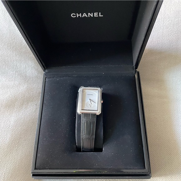 🖤Chanel🖤Boy-Friend Watch 18K White Gold Diamonds Alligator Exotic Band GM - Picture 3 of 14